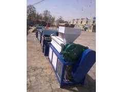 電纜填充繩設(shè)備